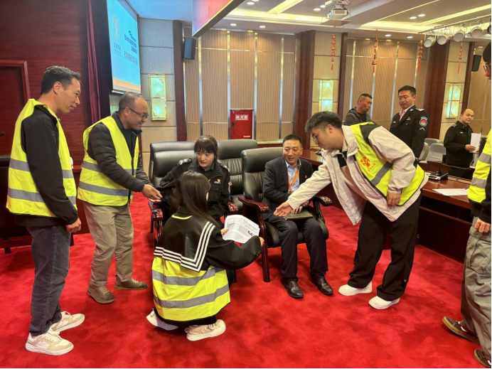 2-2511240943503E.png 2-2511240943503E.png